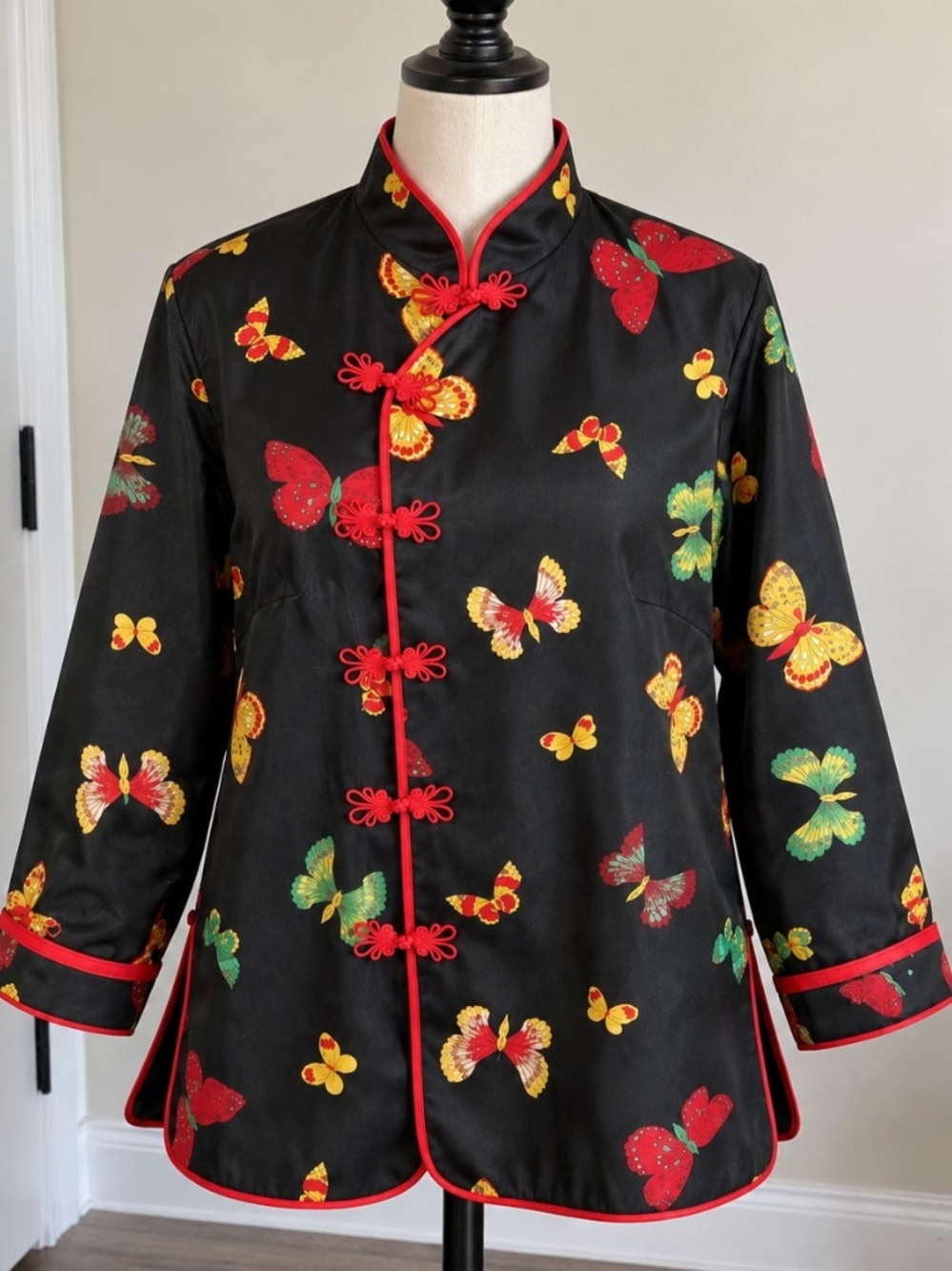 Women’s Handmade Butterfly Print Jacket Red Trim Frog Closures